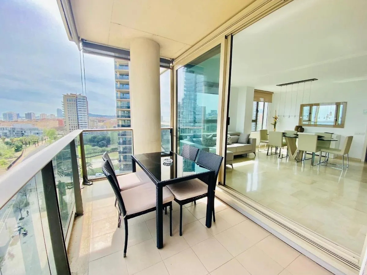 Akira Flats Diagonal Mar Apartments Barselona İspanya